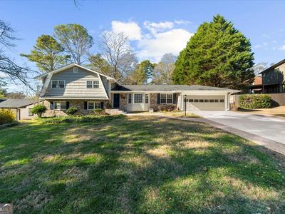 2950 Thornbriar Rd, Atlanta, GA, 30340