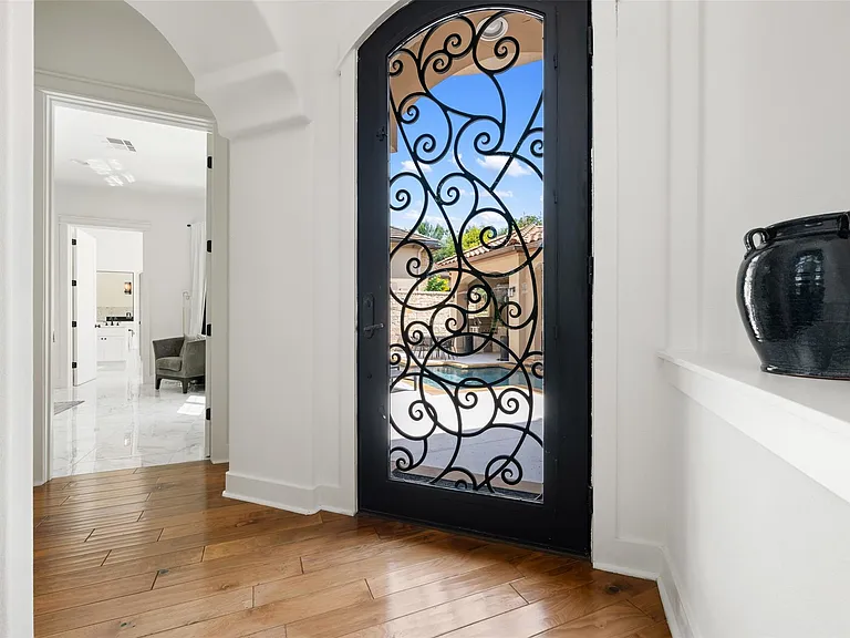 64 Tiburon Dr — Photo 11