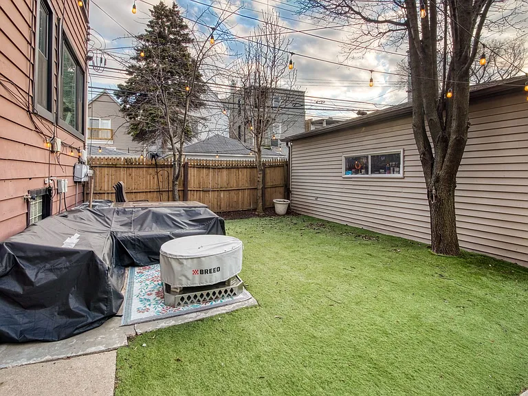 3615 N Hoyne Ave #1 — Photo 13
