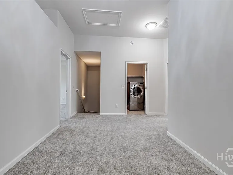 255 Durham Park Way — Photo 18