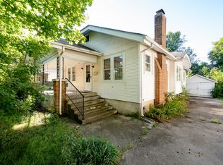 952 E Loren St, Springfield, MO 65807