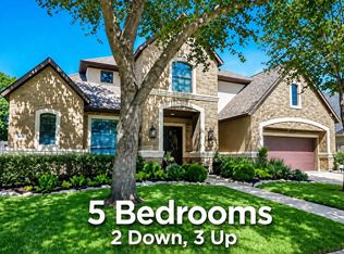 2015 Shadow Bend Dr, Sugar Land, TX 77479