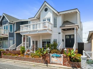 459 35th St, Manhattan Beach, CA 90266