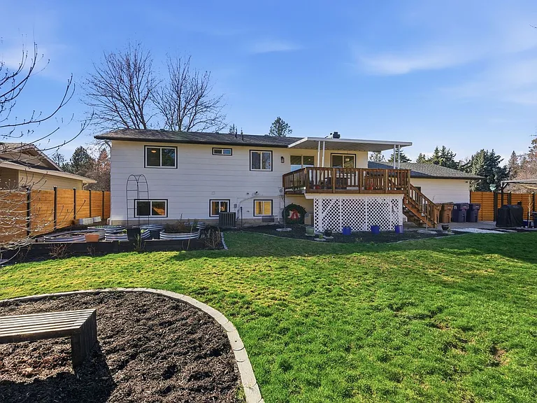 5107 S Madelia St — Photo 41