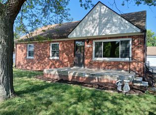 21048 Masch Ave, Warren, MI 48091
