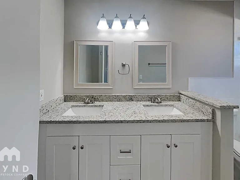 9116 Glen Moor Ln — Photo 12