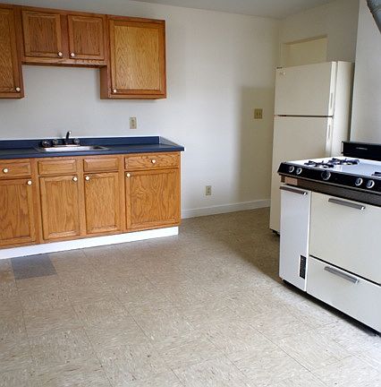 3rd image of 151 Wilson St