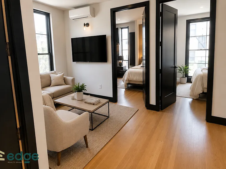 82 Jefferson St #3I — Photo 2