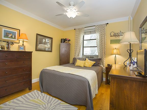 3rd image of 65 Morton St #M3h