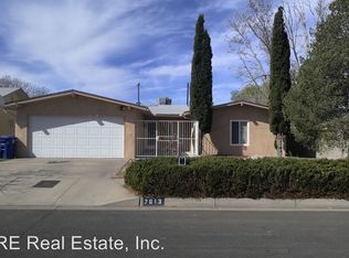 7613 Roberts St NE, Albuquerque, NM 87109