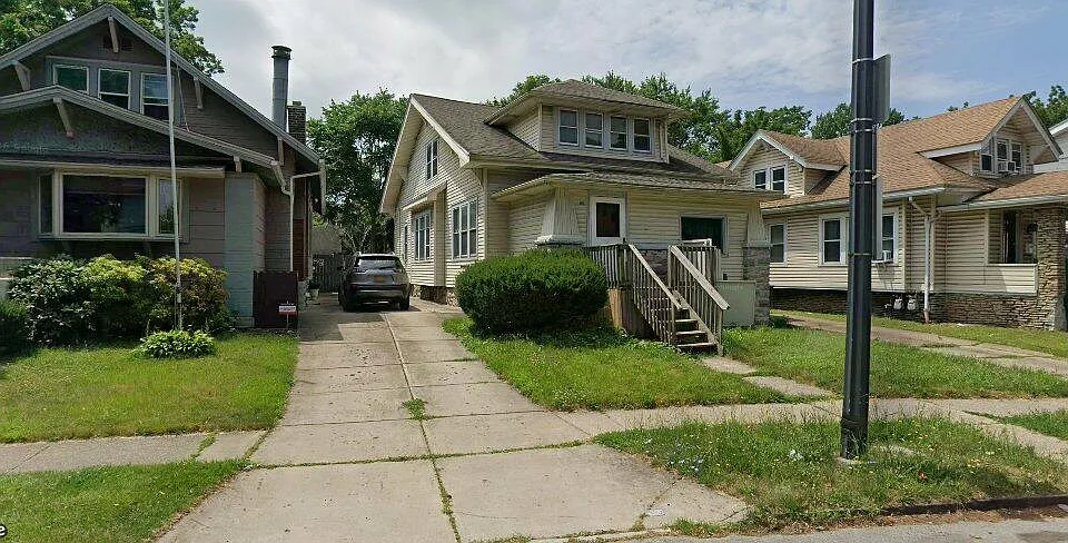 1991 Hertel Ave