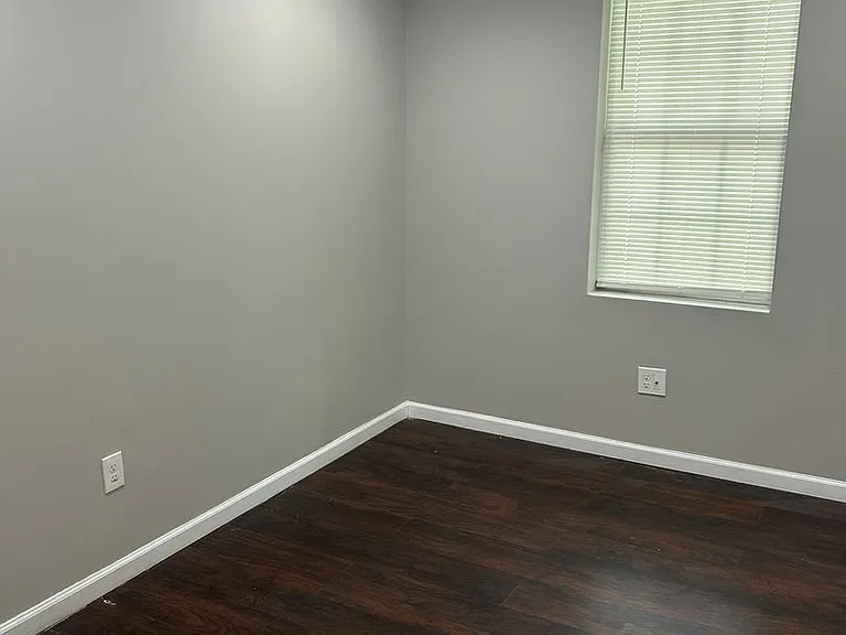 1823 E Orleans St — Photo 14