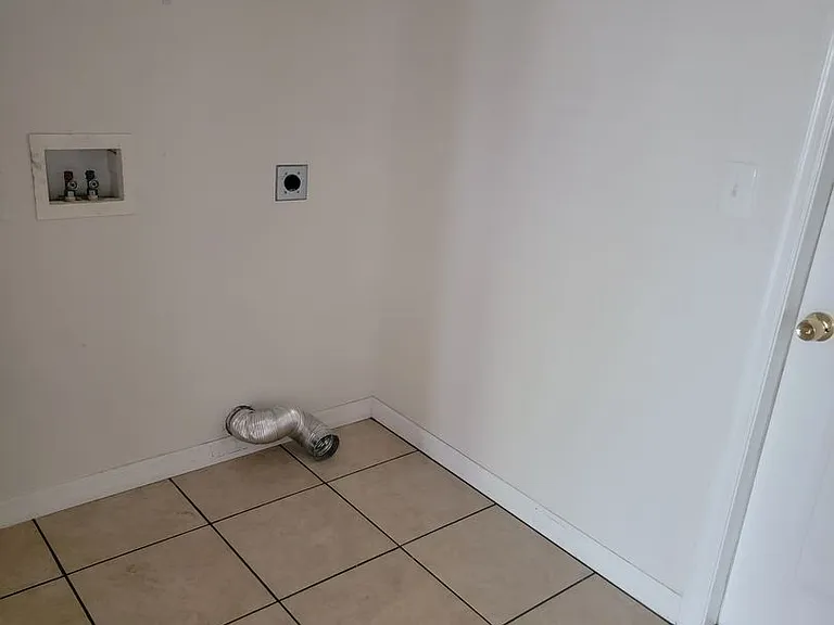 8464 N Bolder Dr — Photo 8