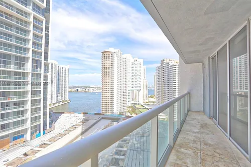 495 Brickell Ave #2010 Photo 1