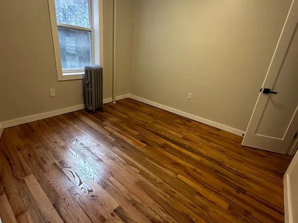 33 66th Street image 4 of 5