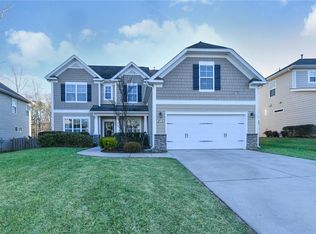815 Blue Moon Ct, Greensboro, NC 27455