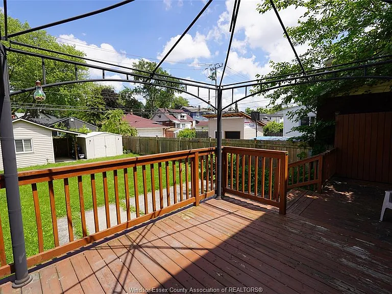 1450 Bruce Ave — Photo 7
