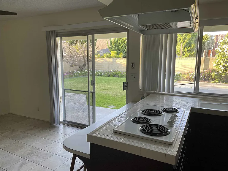 9601 Indian Wells Cir — Photo 10
