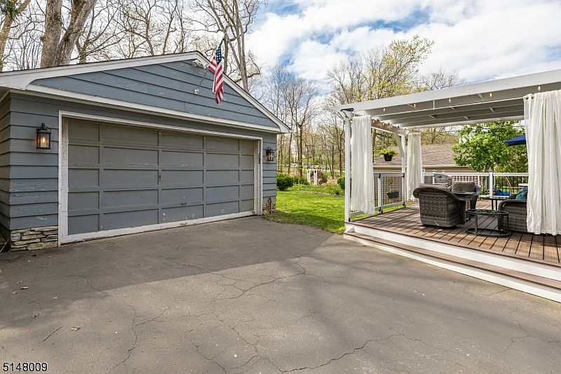 80 Monhegan Ave, Oakland, NJ 07436 Zillow