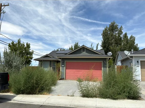 242 Heather Ln, Fernley, NV 89408