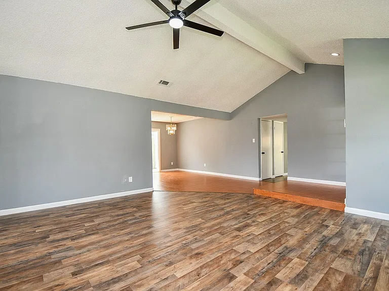 17022 Quail Park Dr — Photo 9