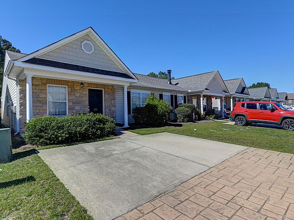 2nd image of 537 Dawsons Park Way