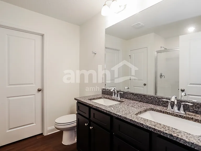 301 Banyan Forest Dr — Photo 12