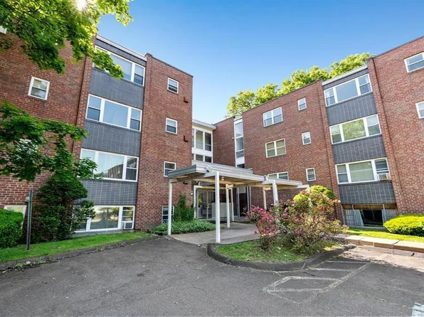 53 Wolcott Hill Road APT C23, Wethersfield, CT 06109