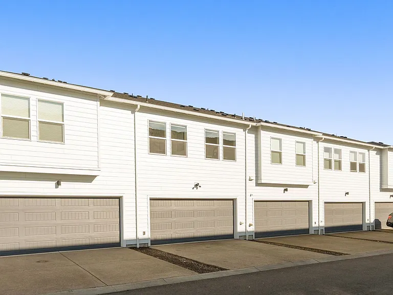 18240 SW Barrows Rd — Photo 24