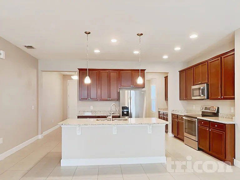 3932 Island Green Way — Photo 7
