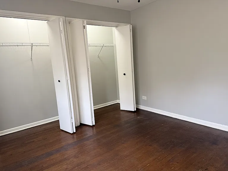 7822 S South Shore Dr #1D — Photo 6