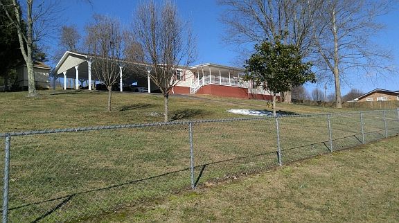 4th image of 437 Ball Orchard Pvt Dr