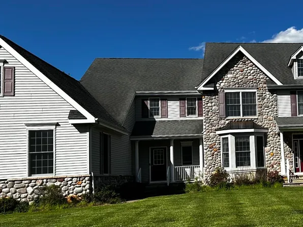 3 Hartshorne Drive, Millstone, NJ 08510