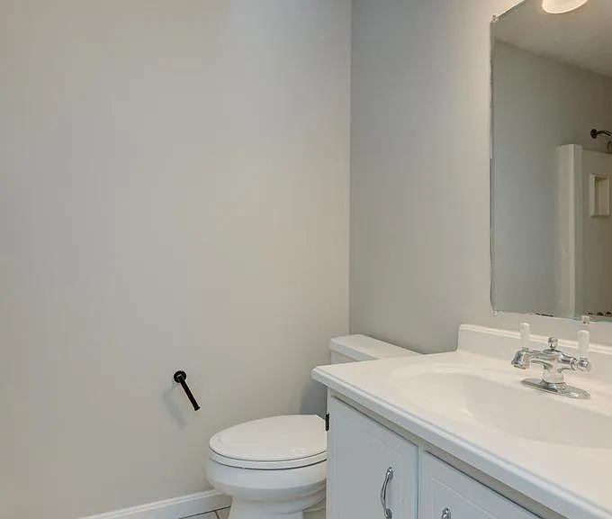 10402 Timberwood Cir — Photo 12