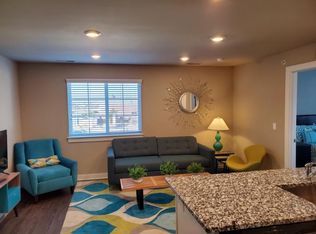 34843 Oceanview Dr, Sterling Heights, MI 48312