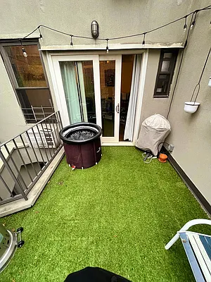 Rented by Point NYC | media 3