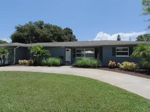 686 SW Blvd N, Saint Petersburg, FL 33703