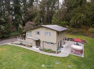 2522 NE Lincoln Rd, Poulsbo, WA 98370