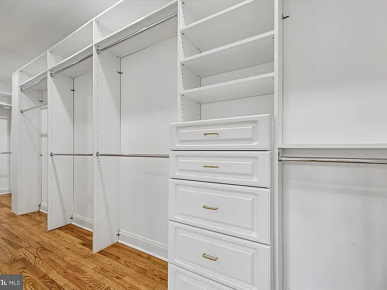 4902 Derussey Pkwy — Photo 67