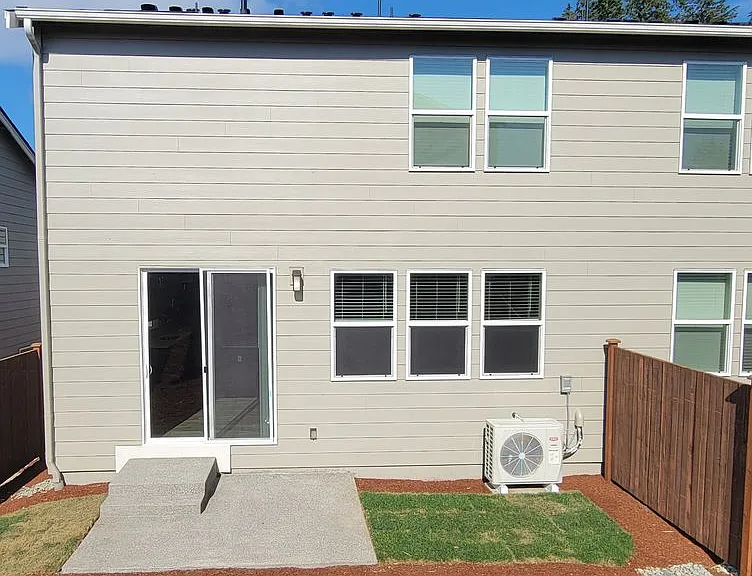 6685 Langley Ave NE — Photo 19