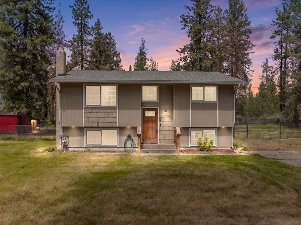 11296 W Sagewood Rd, Nine Mile Falls, WA 99026