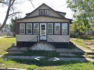10 E Wood St, Paulsboro, NJ 08066