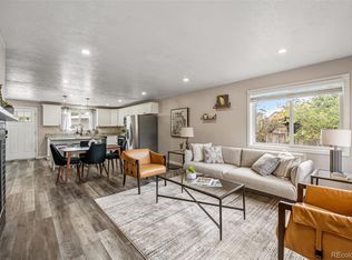 1689 Bahama St, Aurora, CO 80011