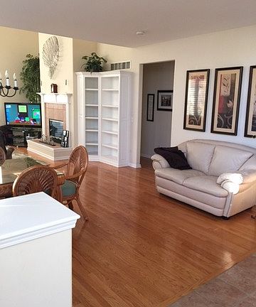 4th image of 11229 Melrose Ct