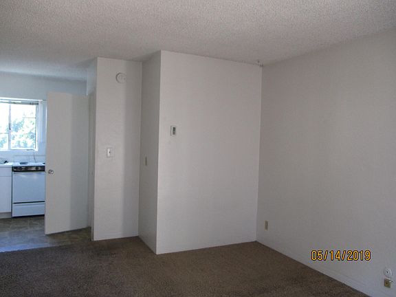 5th image of 7441 La Jolla Blvd #9