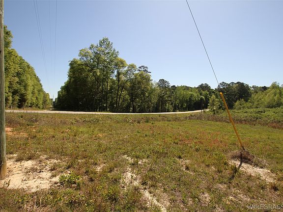 3rd image of 2500 Dean Church Rd