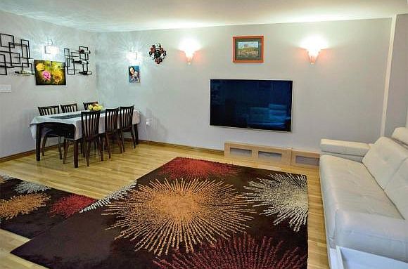 1st image of 2315 E 13th St #1B