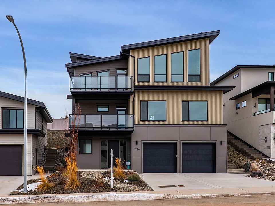 1st image of 1294 Brechin Pl
