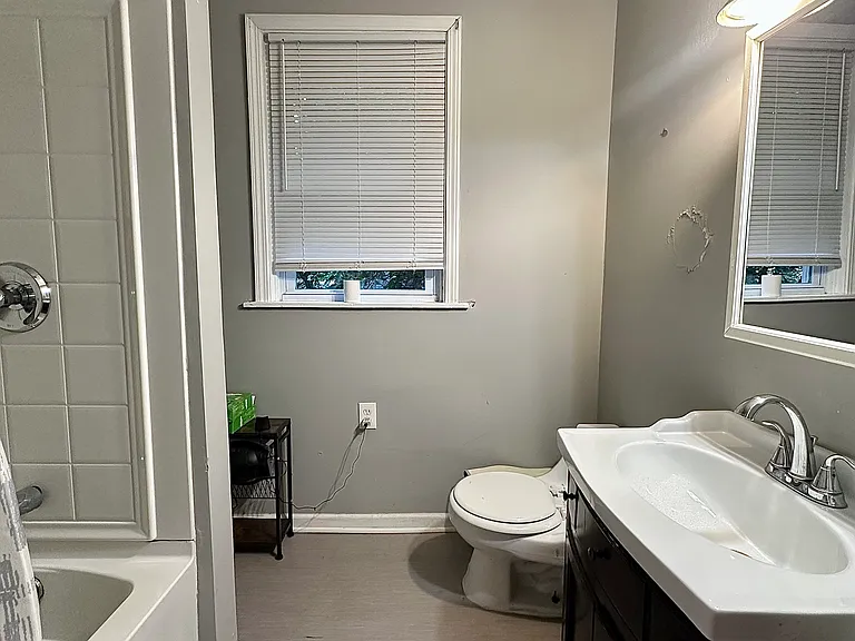 2335 Wheeler St — Photo 10