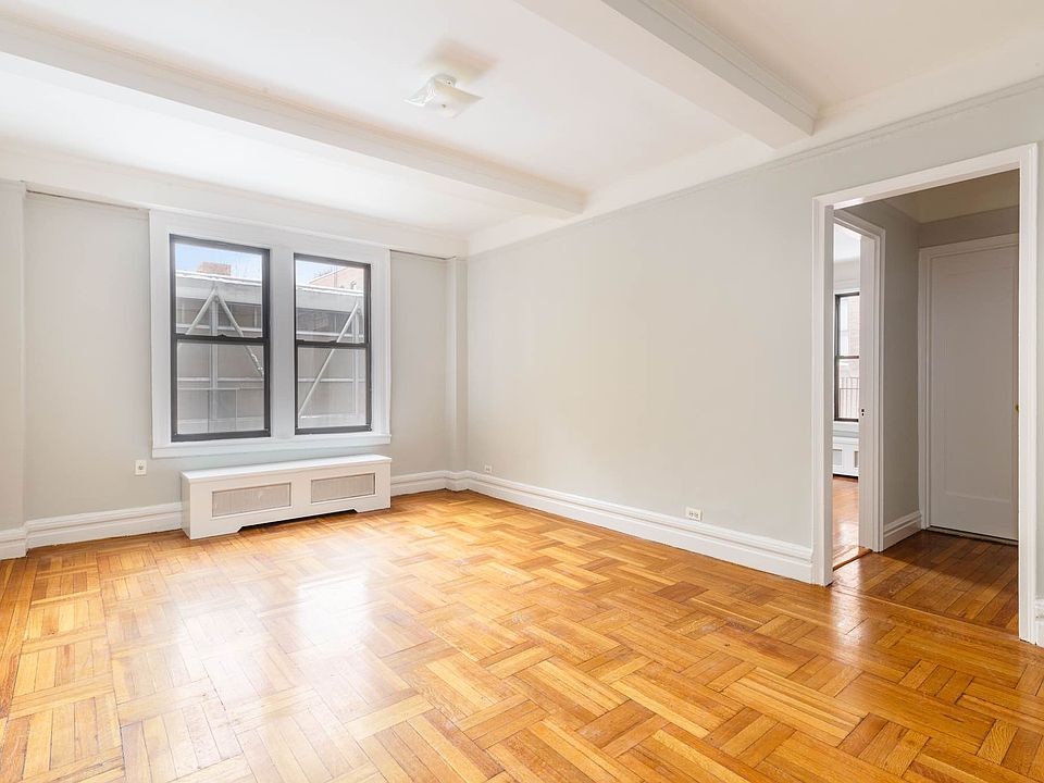 1st image of 1 University Pl APT 4D